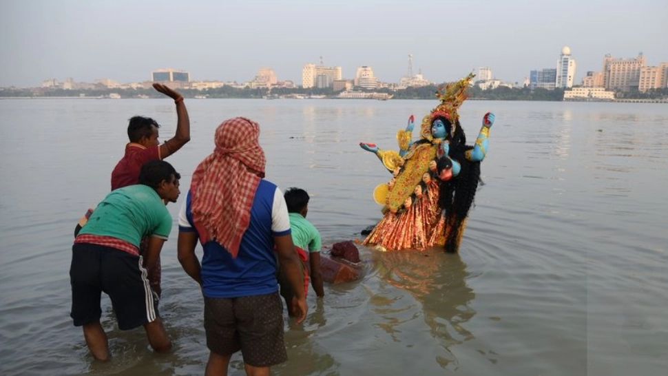 PANICĂ în INDIA! Explozie de cazuri cu virusul ZIKA