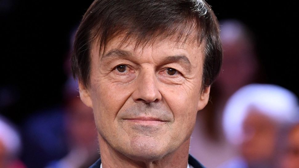 Anchetă de proporții în Franța ca urmare a acuzațiilor de viol la adresa lui, Nicolas Hulot, figură marcantă a ecologiștilor francezi. Ce DECIZIE a luat