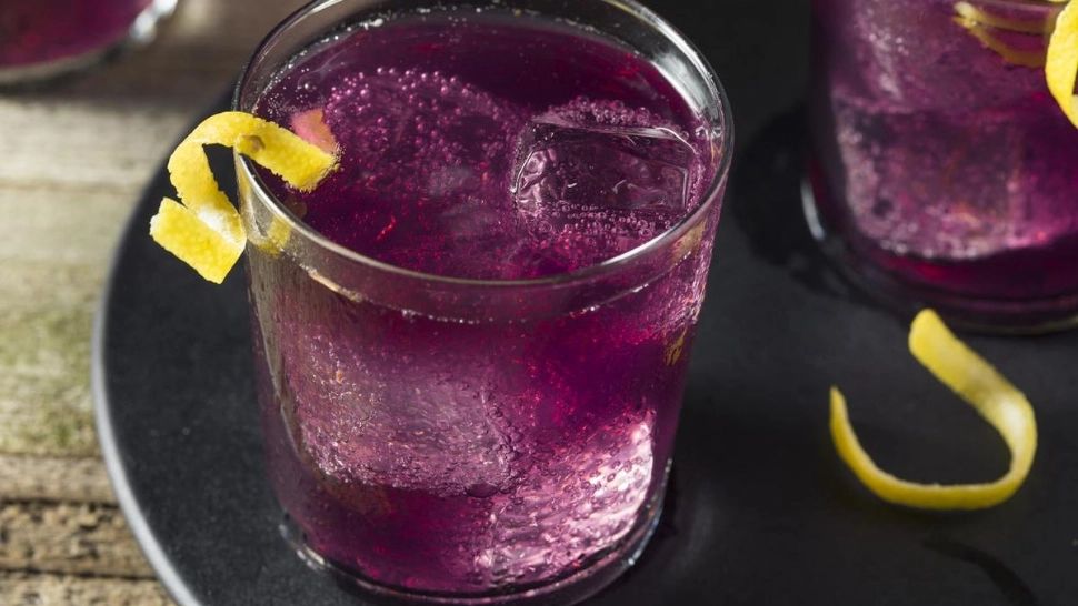 Acest suc reduce riscul de cancer de piele. Cum îl obții