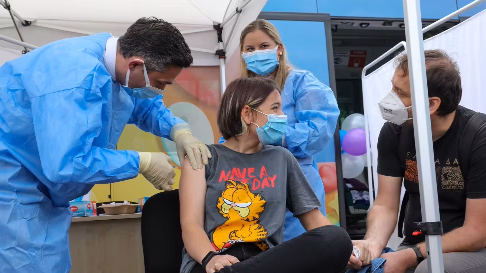 De Revelion, românii au uitat complet de Covid. Doar 700 de persoane au ales să se vaccineze în ultimele 24 de ore