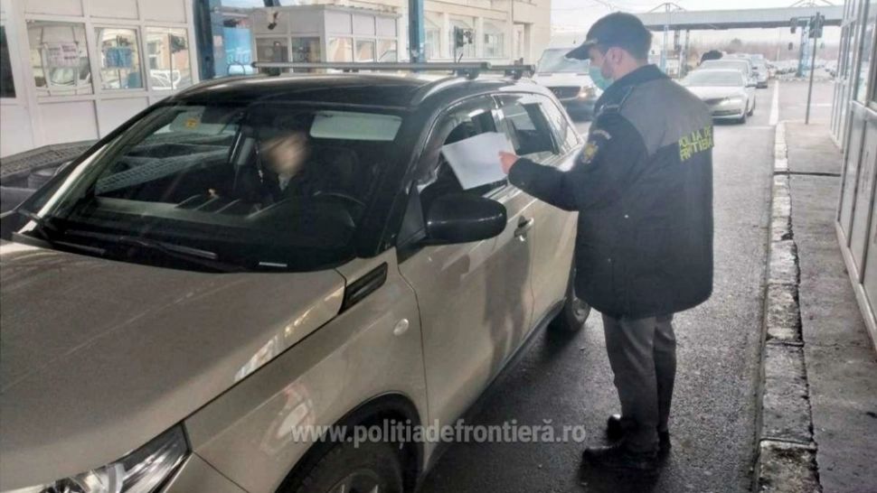 Certificate privind testarea pentru depistarea coronavirusului FALSE, descoperite la un control de frontieră. Ce RISCĂ cei 2 bărbați
