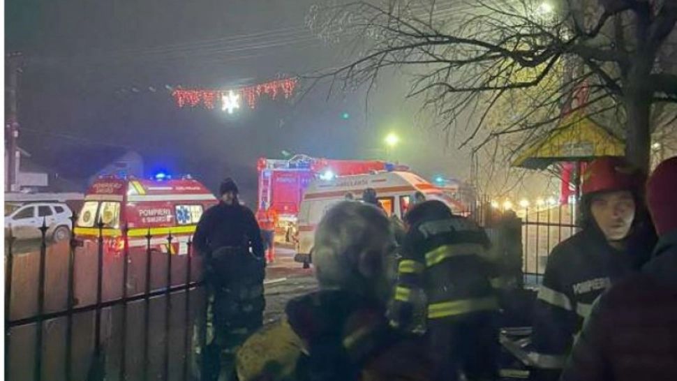 FOTO | Explozie într-un magazin alimentar din Prahova. 4 victime cu arsuri grave