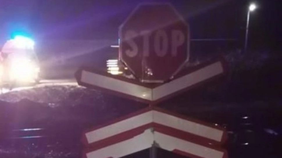 Cadavrul unui bărbat, găsit lângă calea ferată din Arad. Ar fi fost accidentat mortal de tren