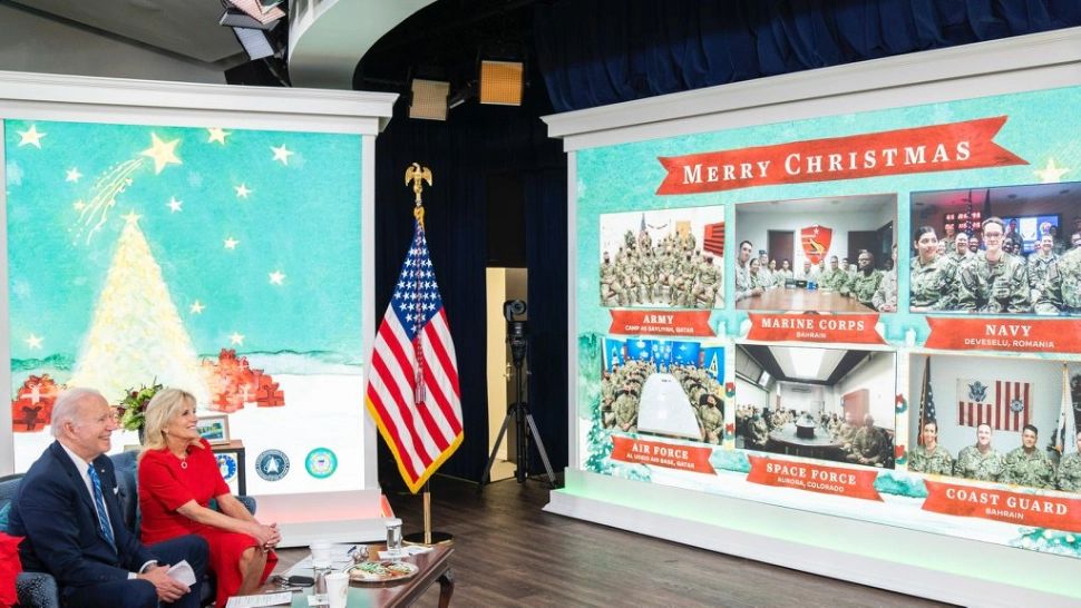 VIDEO | Moment emoționant de sărbători. Soldații de la Deveselu, discuție cu Joe Biden de Crăciun