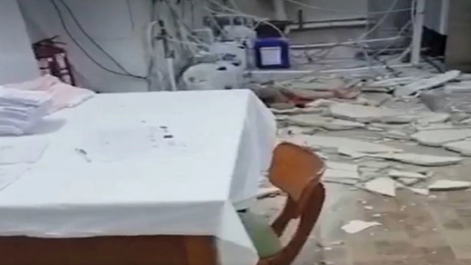 Tavan prăbușit la spitalul din Lugoj! Momente de PANICĂ