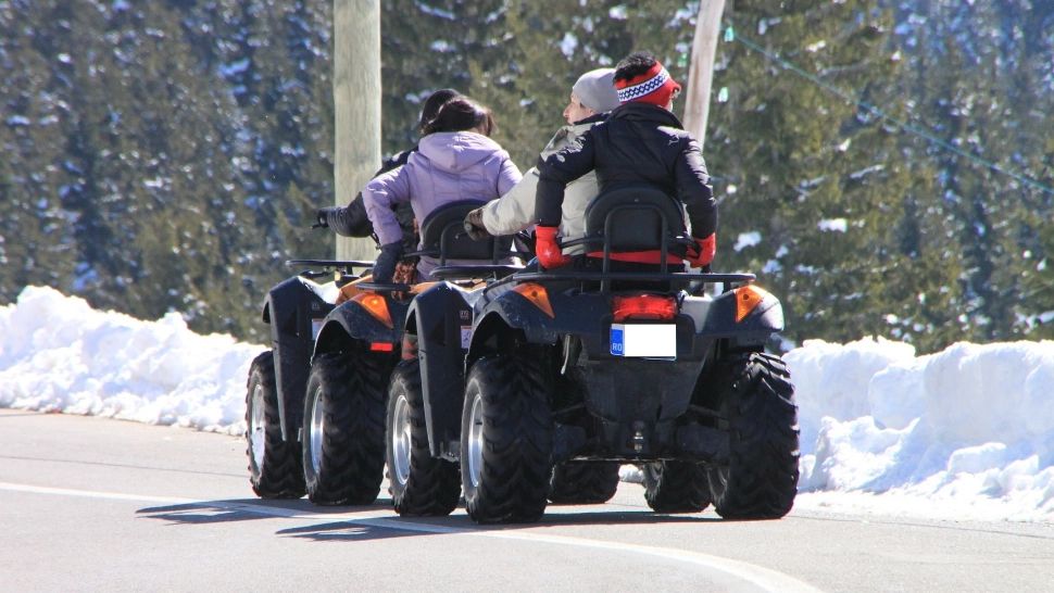 VIDEO | Accident CUMPLIT, în Bușteni! Copil, rănit GRAV după ce a căzut cu ATV-ul