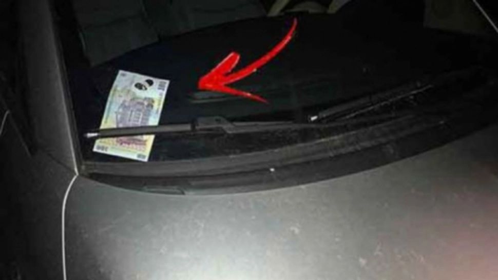 Dacă găsești 100 de lei sub ștergător nu te atinge de ei, cheamă poliția. E mai rău decât crezi