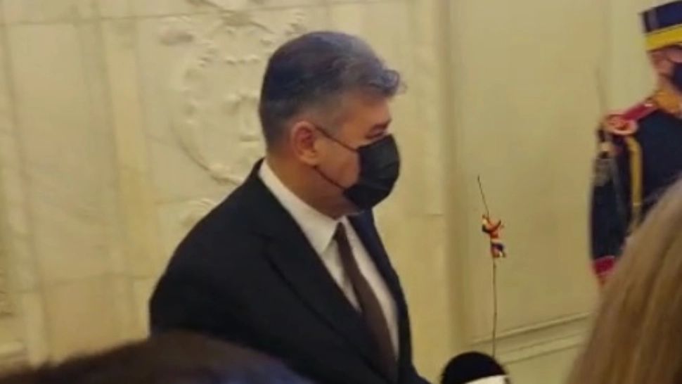 AUR a dus nuiele în Parlament pentru liderii partidelor, de Moş Nicolae. Cum a reacționat Marcel Ciolacu