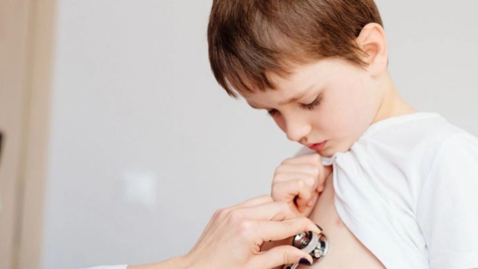 Cum îţi îmbolnăveşti copilul fără să ştii. Ce NU trebuie să faci NICIODATĂ