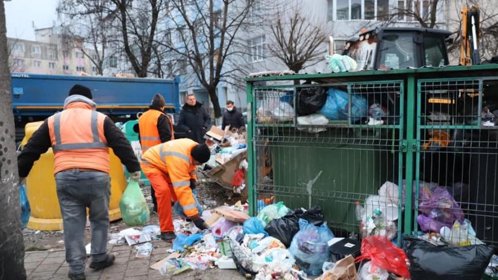 Municipiul Baia Mare este în risc epidemiologic ridicat din cauza deşeurilor neridicate. Cum s-a ajuns aici 
