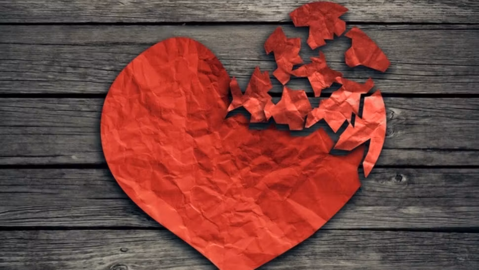 Zodiile care se îndrăgostesc de cel mai mare dușman. Le așteaptă o viață plină de suferință