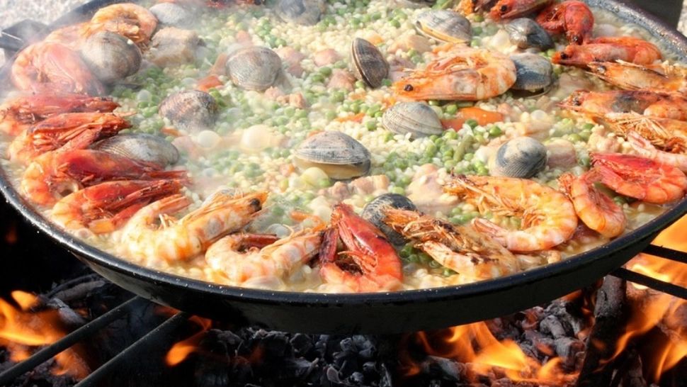 Disputa MOMENTULUI. Fructele de mare sunt de post sau nu?