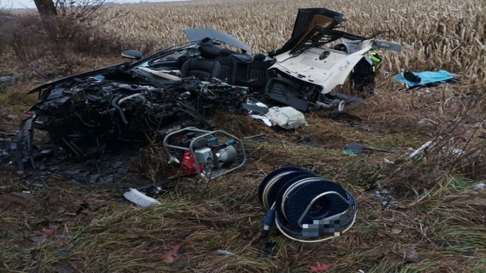 Accident teribil în Cluj: 1 mort și 2 răniți, în urma unui impact frontal devastator