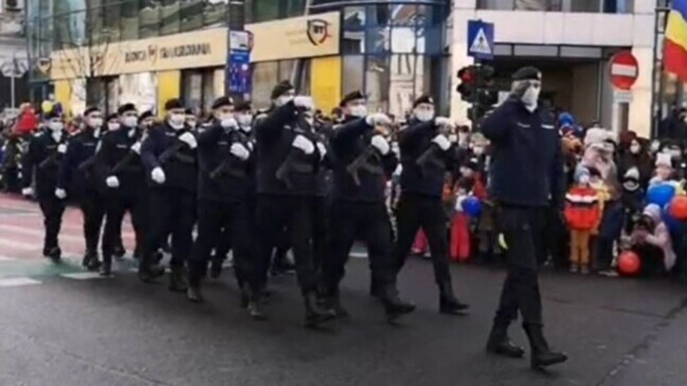 Jandarmeria Română, SCUZE publice după GAFA de la parada militară de 1 Decembrie de la Cluj-Napoca - VIDEO