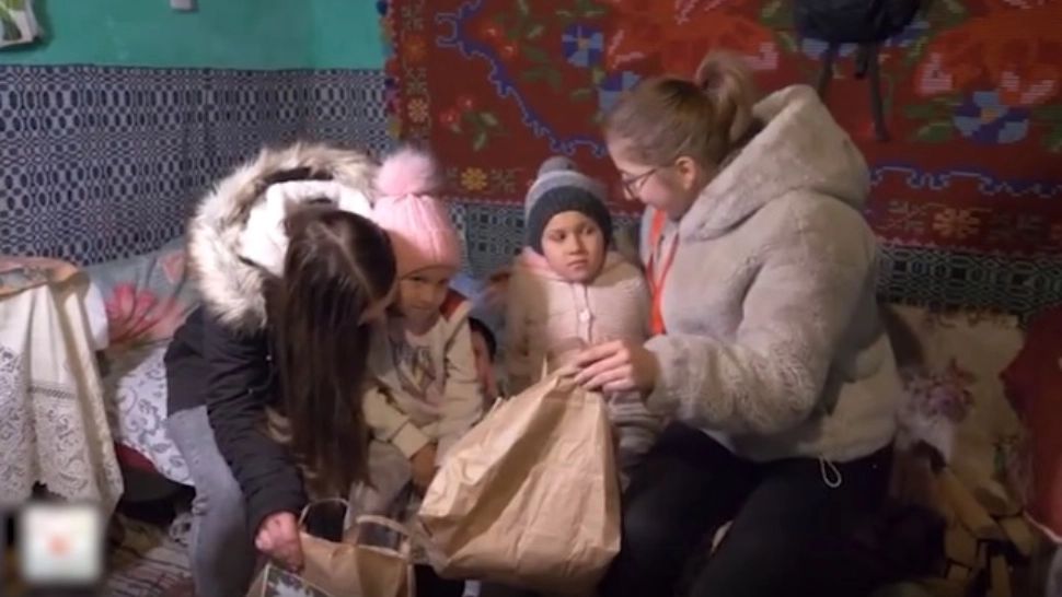 Gest emoționant: Un copil și-a donat singura jucărie pentru cei mai puțin norocoși