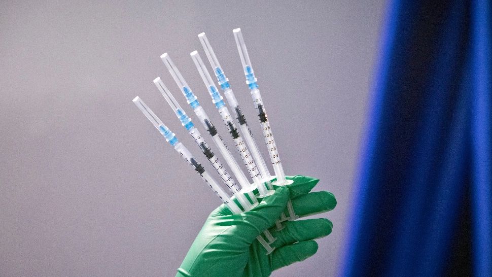 Vaccinarea anti-COVID ar putea fi obligatorie în Belgia