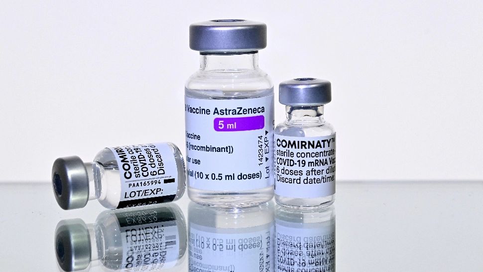 OMS laudă producătorii de vaccinuri care își modifică produsele pentru a lupta cu Omicron