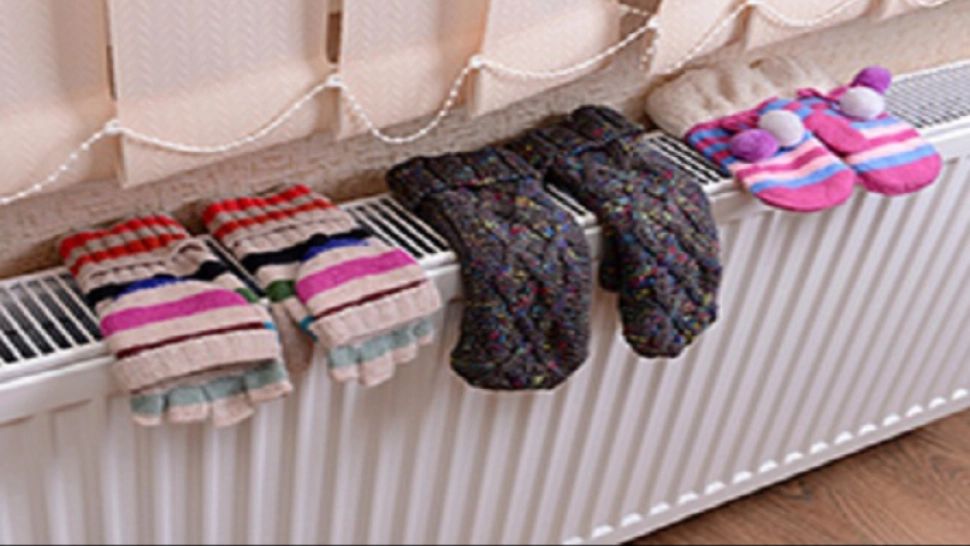 Ce se întâmplă dacă usuci lenjeria de corp pe calorifer. Nu vei mai face asta niciodată. PERICOL uriaș pentru sănătate