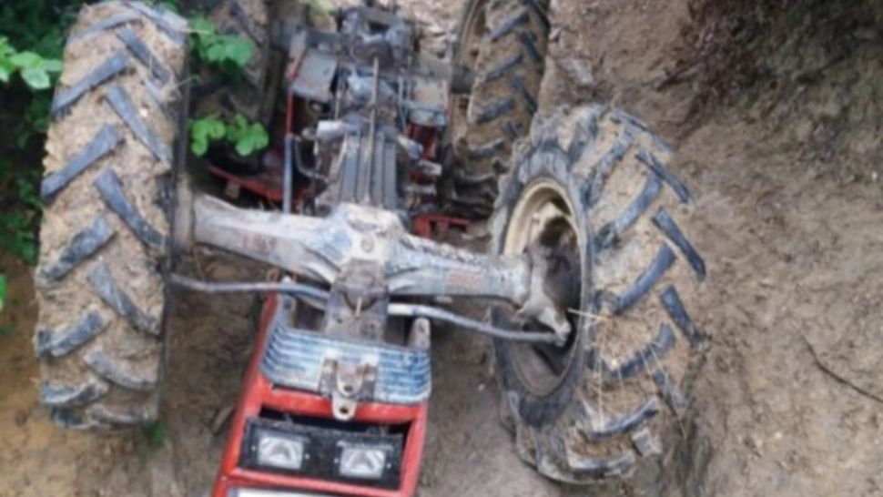 Tragedie în Neamț: Un bărbat a murit strivit de un tractor