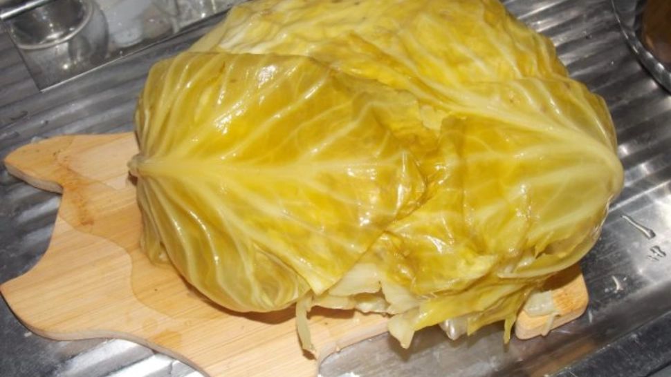 Ce se întâmplă în organismul tău dacă mănânci varză murată seara, înainte de culcare