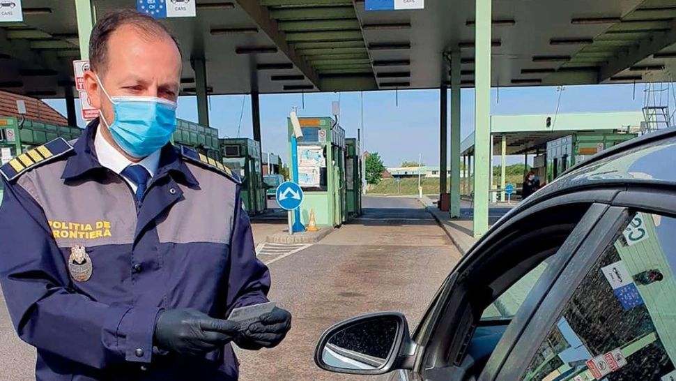 Trafic crescut la ieşirea din ţară. Poliția de frontieră a luat măsuri de fluidizare la graniţa cu Ungaria