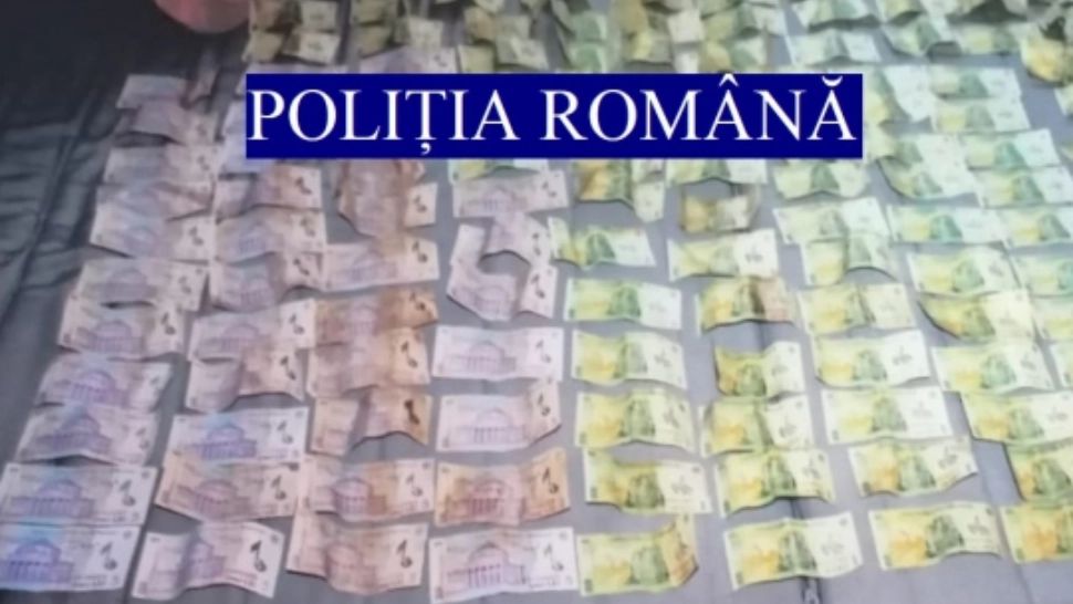 VIDEO Percheziții la persoane bănuite de profanare de morminte și furt: 5 persoane vor fi duse la AUDIERI