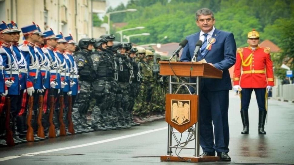 Președintele UMPMV, Gabriel Oprea, președintele UNPR: Forța Armatei Române sunt oamenii care au ales cariera militară”