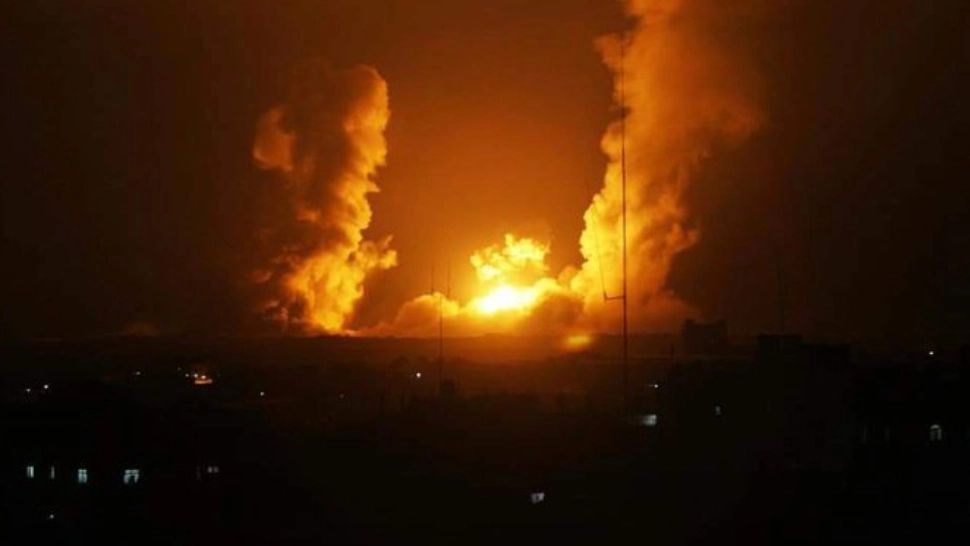 Ținte teroriste din Fâșia Gaza, bombardate de Israel după ce a fost vizat de tiruri cu rachete - VIDEO