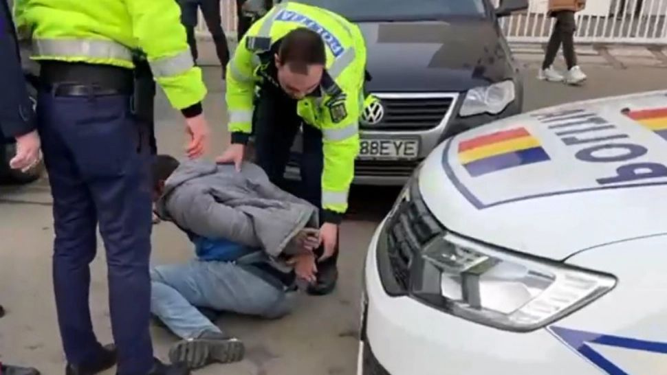 Scene violente în trafic, la câțiva pași de o secție de poliție din Timișoara