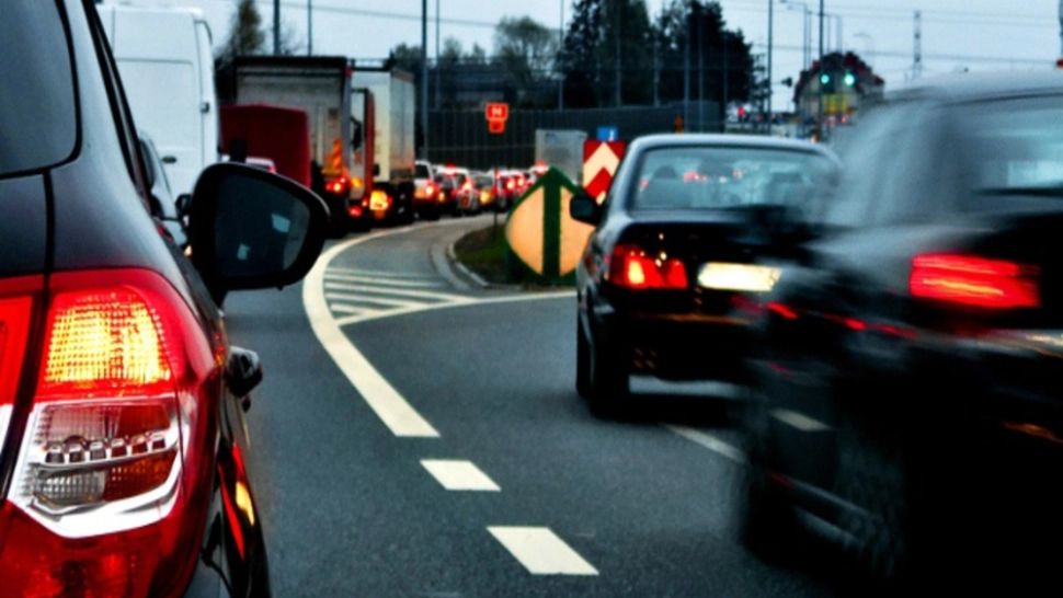 Aglomerație de NEDESCRIS pe centura București-Nord, la Otopeni: Coada de mașini DEPĂȘEȘTE 5 km!