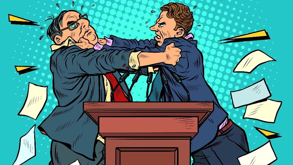 Duel la vârful administrației orașului Bacău. Primarul și vicele, luptă aprigă pentru putere