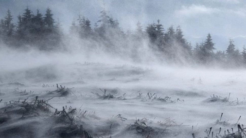 Vremea se schimbă din nou! Cod galben de vânt pentru cea mai mare parte a ţării. Vânt puternic, ninsoare și viscol la munte HARTĂ