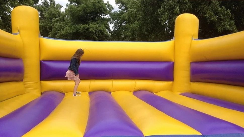 "Castelele morții" fac noi victime: o fetiță de 4 ani a murit la locul de joacă