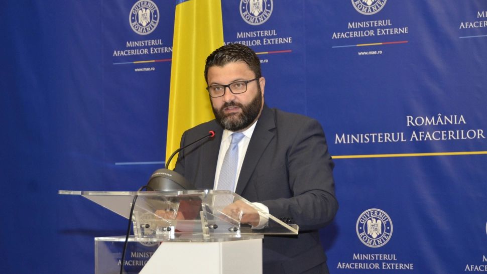Dănuţ-Sebastian Neculăescu, acreditat de Klaus Iohannis ca ambasador extraordinar al României la NATO