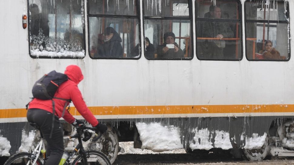 Vreme RECE, în Capitală, astăzi și mâine dimineață. La cât vor ajunge maximele începând de sâmbătă