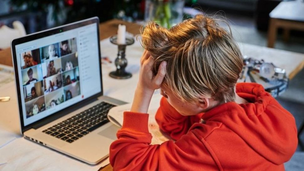 Elevii din Giurgiu încep luni școala în format online! Autoritățile nu mai au bani pentru încălzirea unităților de învățământ