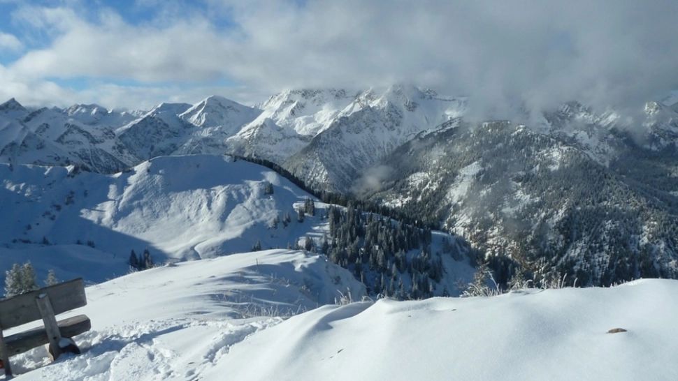 ALERTĂ la munte: Aproape 30 de turiști au rămas blocați în telescaun - Defecțiune 