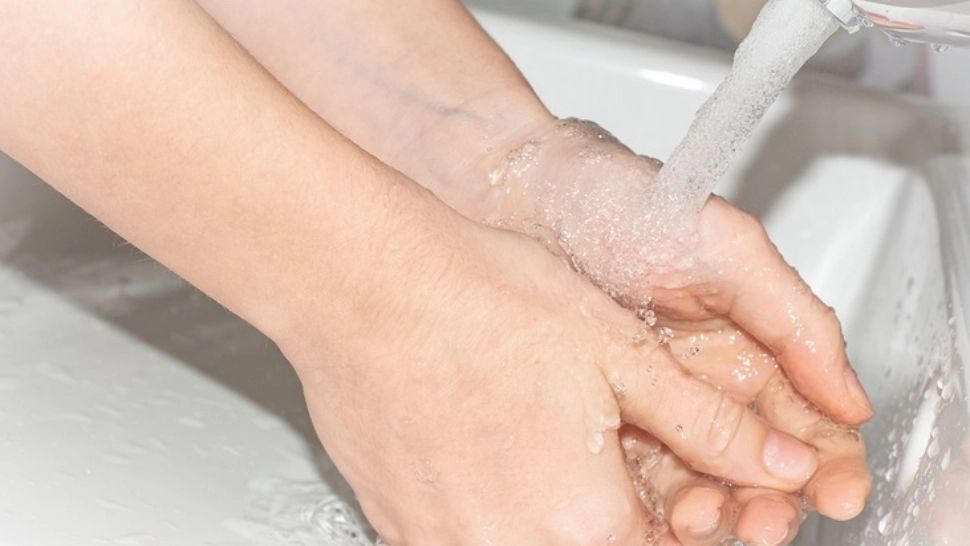 Arsenic în apa potabilă, la Prahova. Direcția de Sănătate Publică avertizează populația să nu o consume nici măcar fiartă