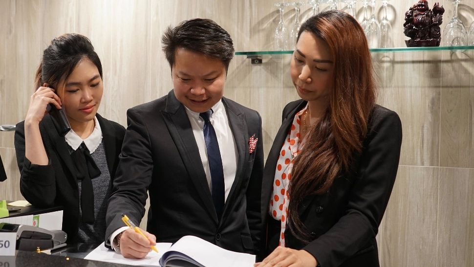 Poză în costum de baie, cerință la angajare. A fost deschisă o investigație a Ministerului Muncii din Italia