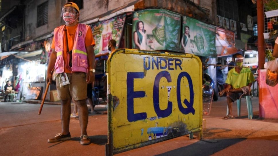 Președintele unei țări a cerut arestarea persoanelor NEVACCINATE care ies din case