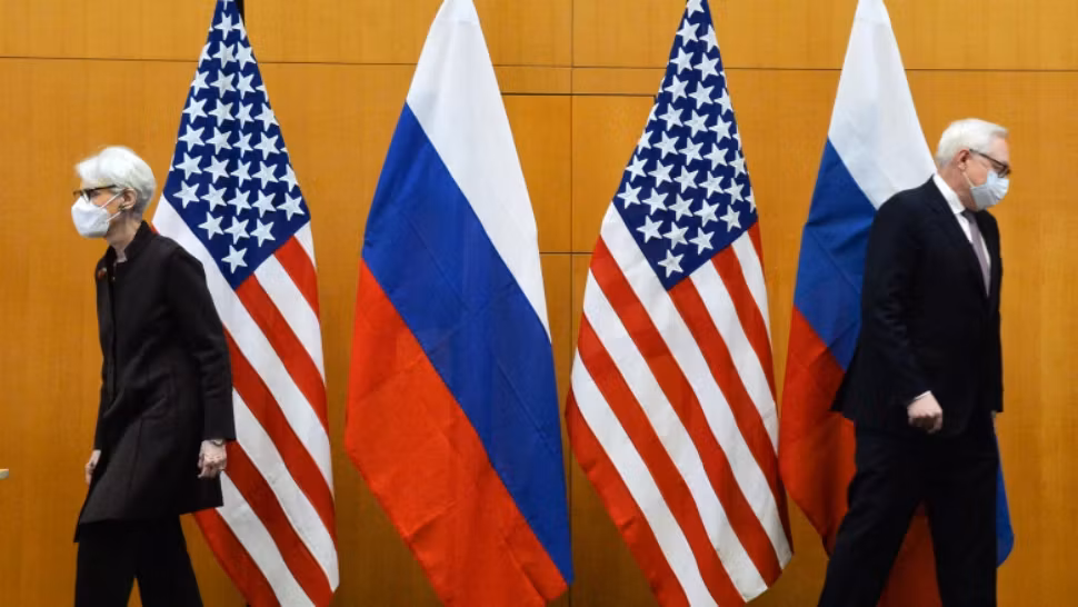 Război diplomatic online între SUA si Rusia, pe teritoriul României