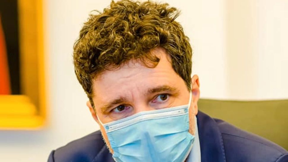 Nicușor Dan: „40% din vehiculele STB sunt în circulație. Au înțeles că trebuie să respecți o decizie judecătorească”