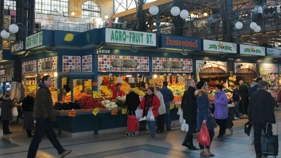 Ungaria va limita prețurile alimentelor de bază din cauza inflației record. Ce declară Viktor Orban 