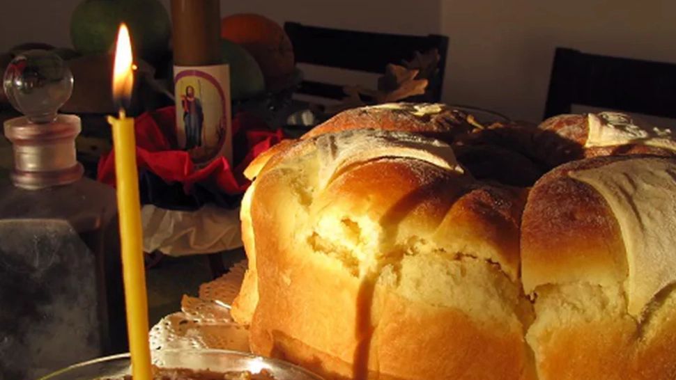 Directoarea unui liceu din Timișoara a făcut parastas în clasă, pentru mama sa