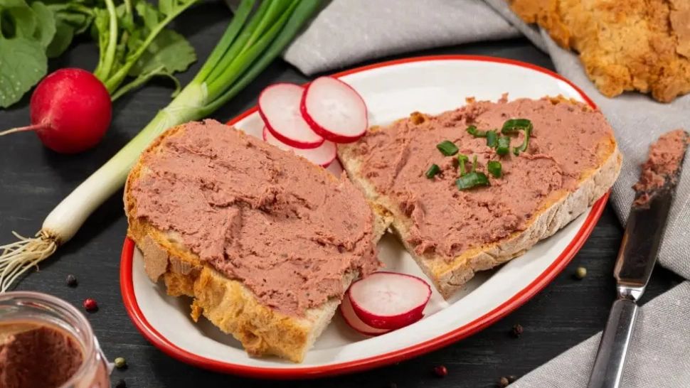 Pateul de porc conține o cantitate uriașă de apă și slănină și prea puțin ficat - AVETISMENTUL specialiștilor