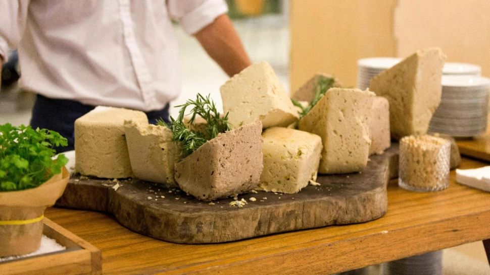 Ce este, de fapt, halvaua și ce se întâmplă în corpul tău când o mănânci. Ce nu știu oamenii despre alimentul de post preferat 