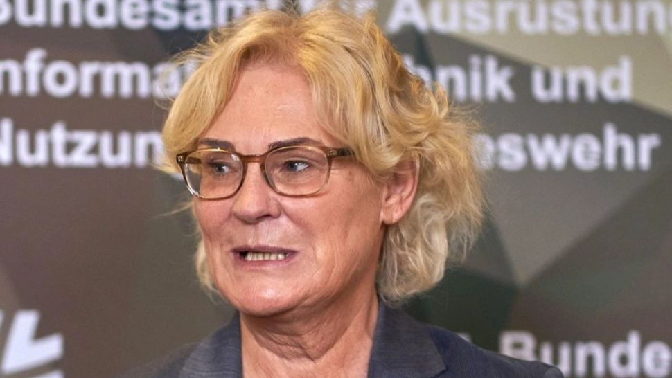 Germania exclude să livreze arme Ucrainei: Ce îi va da, în schimb. Anunțul ministrul Apărării 