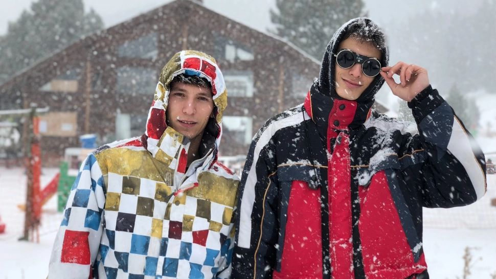 La ce să fii atent când cumperi o geacă de iarnă bărbați? (P)