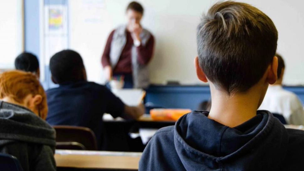 Austria relaxează restricțiile! Școlile se vor redeschide, dar elevii şi profesorii vor fi testaţi de trei ori pe săptămână