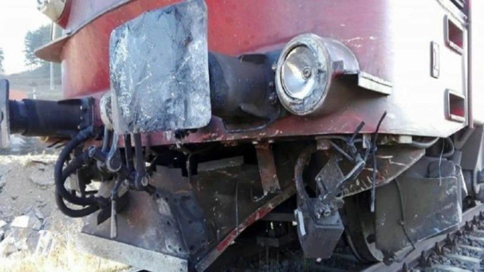 Mașină lovită de tren în județul Harghita! O persoană a ajuns la spital